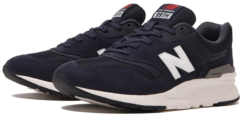 New Balance 997 Biru Laut Navy CM997HLX Lookbook New Balance 997 Biru Laut Navy CM997HLX