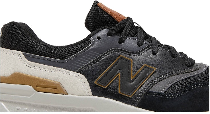 New Balance 997H 'Hitam Putih' CM997HPK Order New Balance 997H 'Hitam Putih' CM997HPK