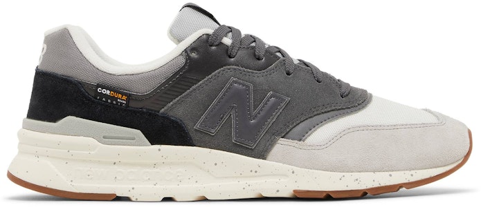 New Balance 997H 'Kelabu Gum' CM997HTO Buy New Balance 997H 'Kelabu Gum' CM997HTO