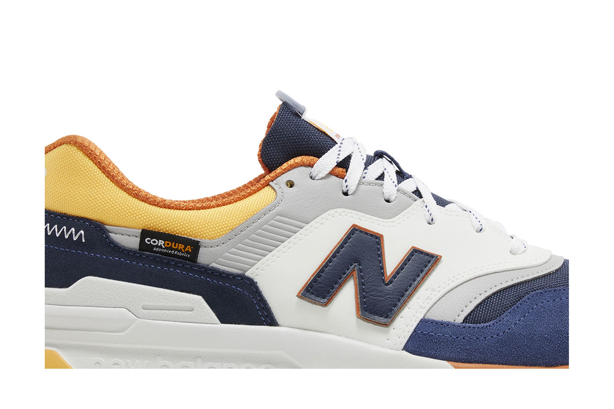Order New Balance 997H ''Maan Schaduw Levendige Abrikoos'' CM997HTE