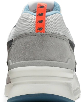 뉴발란스 997H '흐린 하늘' (41 characters) CM997HAG Sizing 뉴발란스 997H '흐린 하늘' (41 characters) CM997HAG