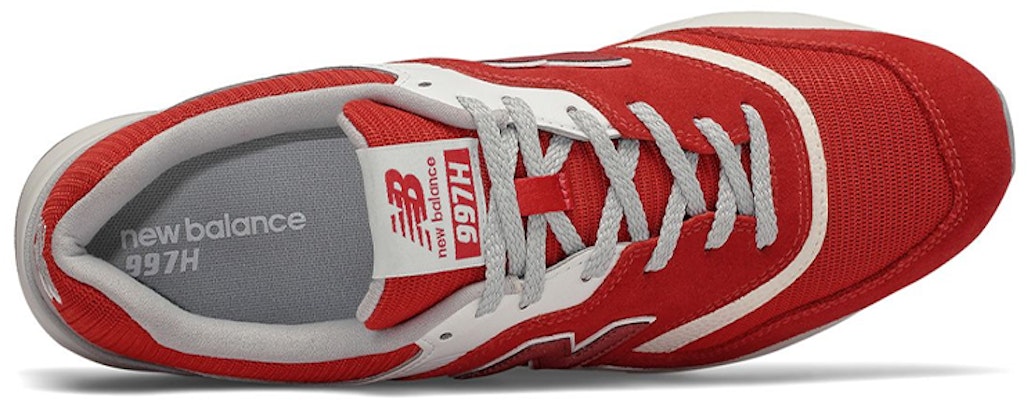 New Balance 997H 'Awan Hujan Merah' CM997HDS Lookbook New Balance 997H 'Awan Hujan Merah' CM997HDS