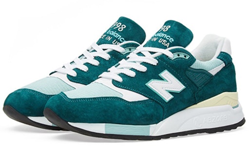 New Balance 998 Klasik Tradisional 'Jelajah Laut' M998CSAM Lookbook New Balance 998 Klasik Tradisional 'Jelajah Laut' M998CSAM