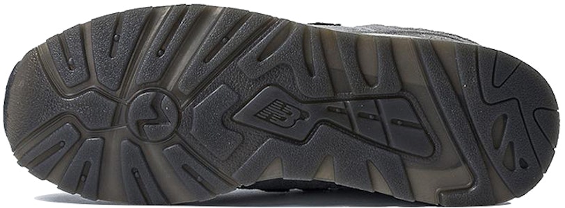 New Balance 999 'Kelabu Hitam' ML999WXA Purchase New Balance 999 'Kelabu Hitam' ML999WXA