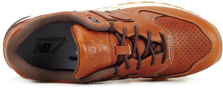 New Balance NB 999 低筒跑步鞋 男女皆宜 棕色 Shop New Balance NB 999 低筒跑步鞋 男女皆宜 棕色