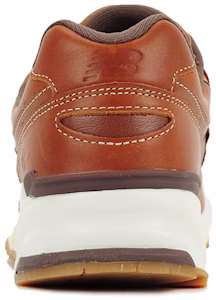 New Balance NB 999 低筒跑步鞋 男女皆宜 棕色 Purchase New Balance NB 999 低筒跑步鞋 男女皆宜 棕色