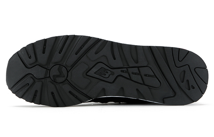 Shop New Balance NB 999 減震防滑 低筒 跑步鞋 男女同款 黑色