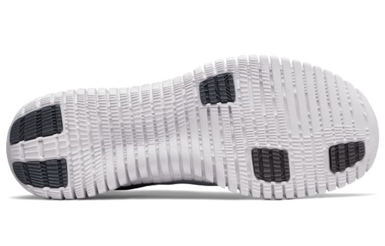Shop New Balance 99系列 v2 鞋 樂阪減震防滑 輕量綜合訓練鞋 灰色