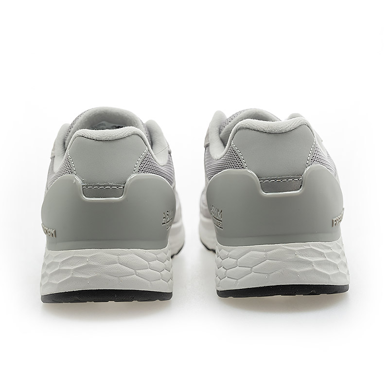 Lookbook New Balance "1880 Sepatu Streetwear" WW1880R1