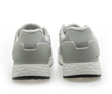 New Balance "1880 Sepatu Streetwear" WW1880R1 Lookbook New Balance "1880 Sepatu Streetwear" WW1880R1