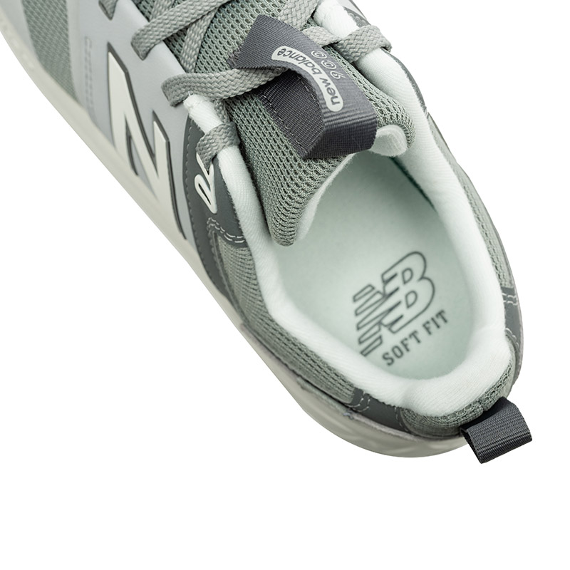 Details for ニューバランス "エアジョーダン 1 レトロ UA900" U9009HG