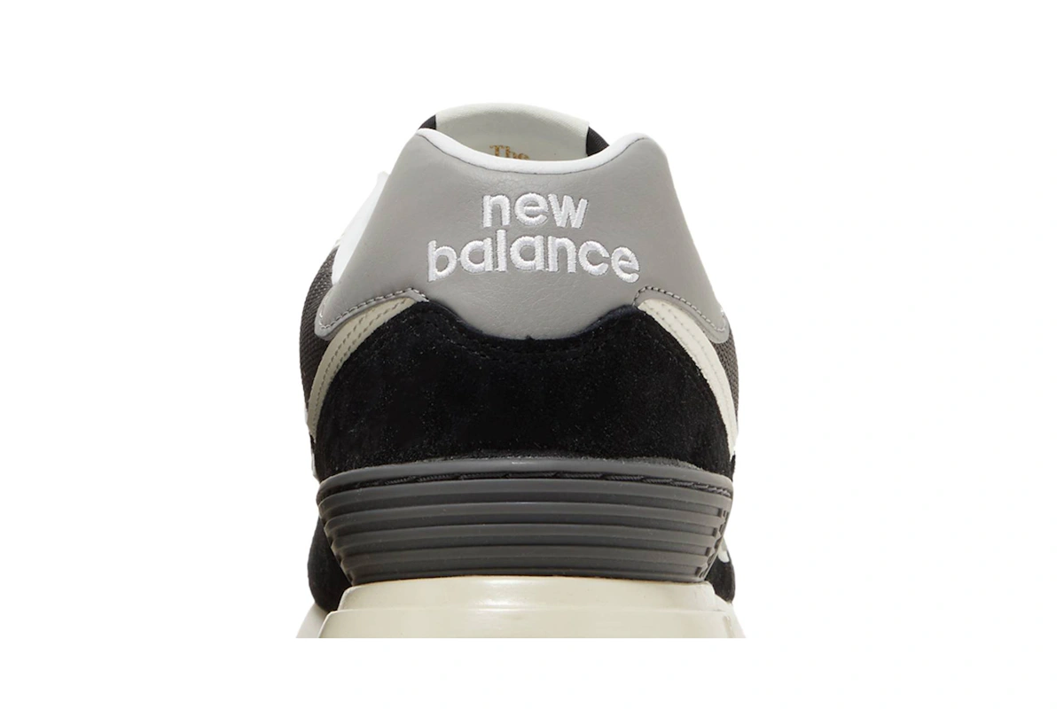 New Balance 'Black'