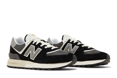 New Balance 'Black'