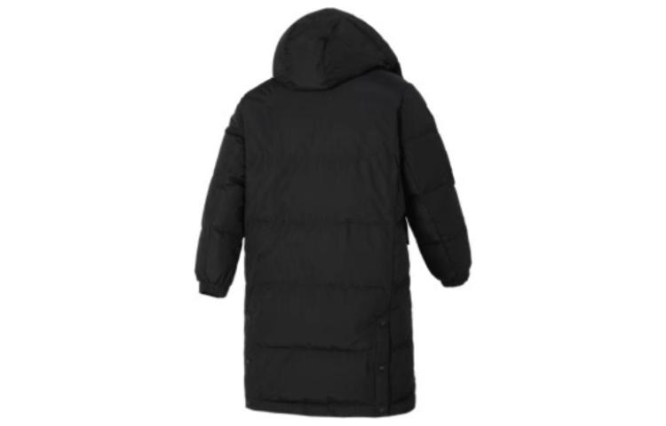 Lookbook New Balance 黑色連帽拉鍊長版羽絨外套 休閒穿搭 NPD4E241-BK