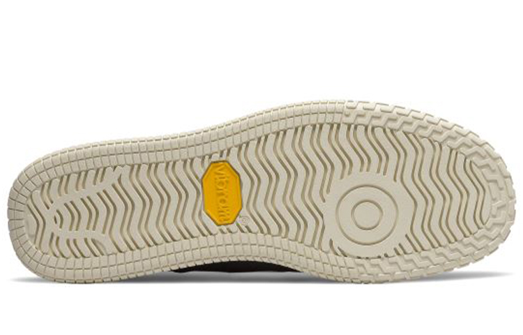 Shop 新百倫 400系列 灰棕