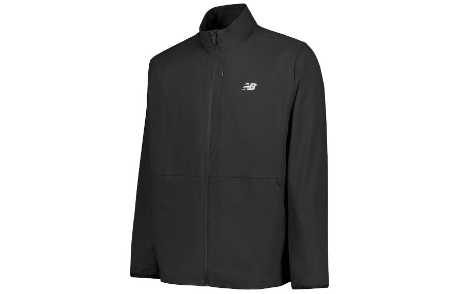 Order New Balance Chaqueta Ligera Clásica para Correr en Negro. MJ41062-BK