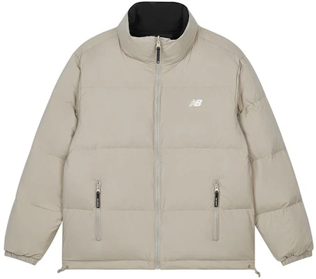 New Balance 可翻转中长款羽绒夹克 黑色. AMJ34333-BK Shop New Balance 可翻转中长款羽绒夹克 黑色. AMJ34333-BK