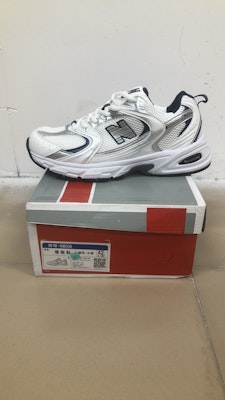 NEW BALANCE 慢跑鞋 Order NEW BALANCE 慢跑鞋