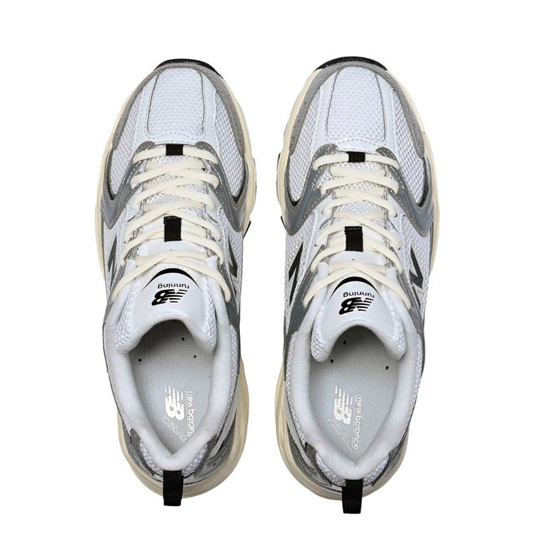 Sizing New Balance Air Jordan 530 復古運動鞋 U530ESA