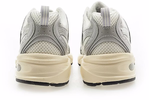 New Balance Air Jordan 5 Retro "Top 3" zapatillas. U530SEA Lookbook New Balance Air Jordan 5 Retro "Top 3" zapatillas. U530SEA