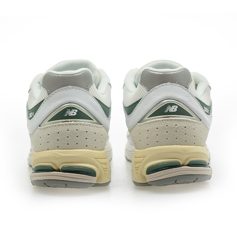 Lookbook New Balance Air Jordan 6 復刻版 "芝加哥公牛 2002" U2002RWA