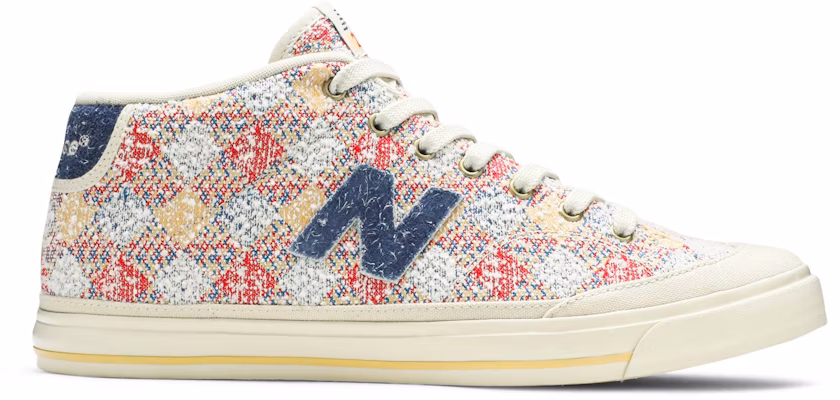 New Balance All Coast 210 Mid 'Kotak-kotak Plaid' AM210MBL Buy New Balance All Coast 210 Mid 'Kotak-kotak Plaid' AM210MBL
