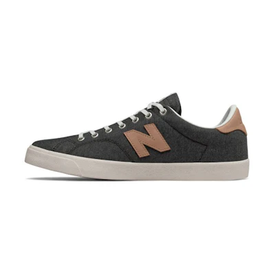 NB All Coasts 210 'Black Tan'