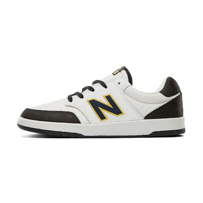 NB All Coasts 425 'Black And White'
