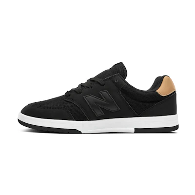 NB All Coasts 425 'Black Tan'