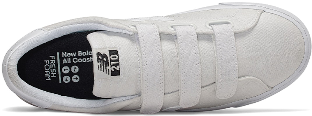 New Balance AM210 白色胶底男女休闲鞋 AM210VWU Lookbook New Balance AM210 白色胶底男女休闲鞋 AM210VWU