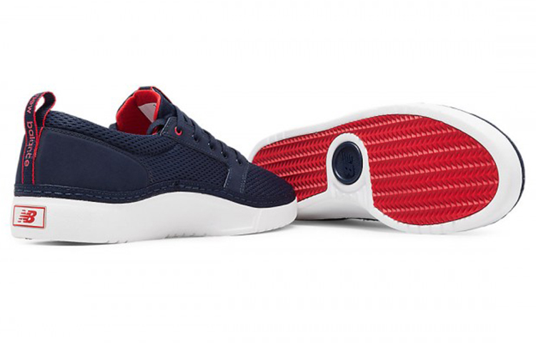 Shop New Balance Apres ''Tiefblau'' APRESNR