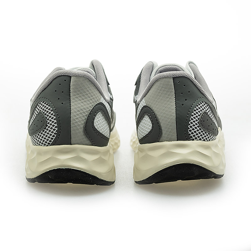 Lookbook New Balance Arishi Kasut Larian MARISTY4