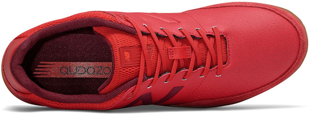 紐巴倫 Audazo v4 Command IN 紅色 Lookbook 紐巴倫 Audazo v4 Command IN 紅色