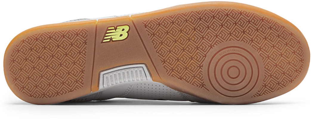 New Balance Audazo v4 Pro IN 灰 Shop New Balance Audazo v4 Pro IN 灰