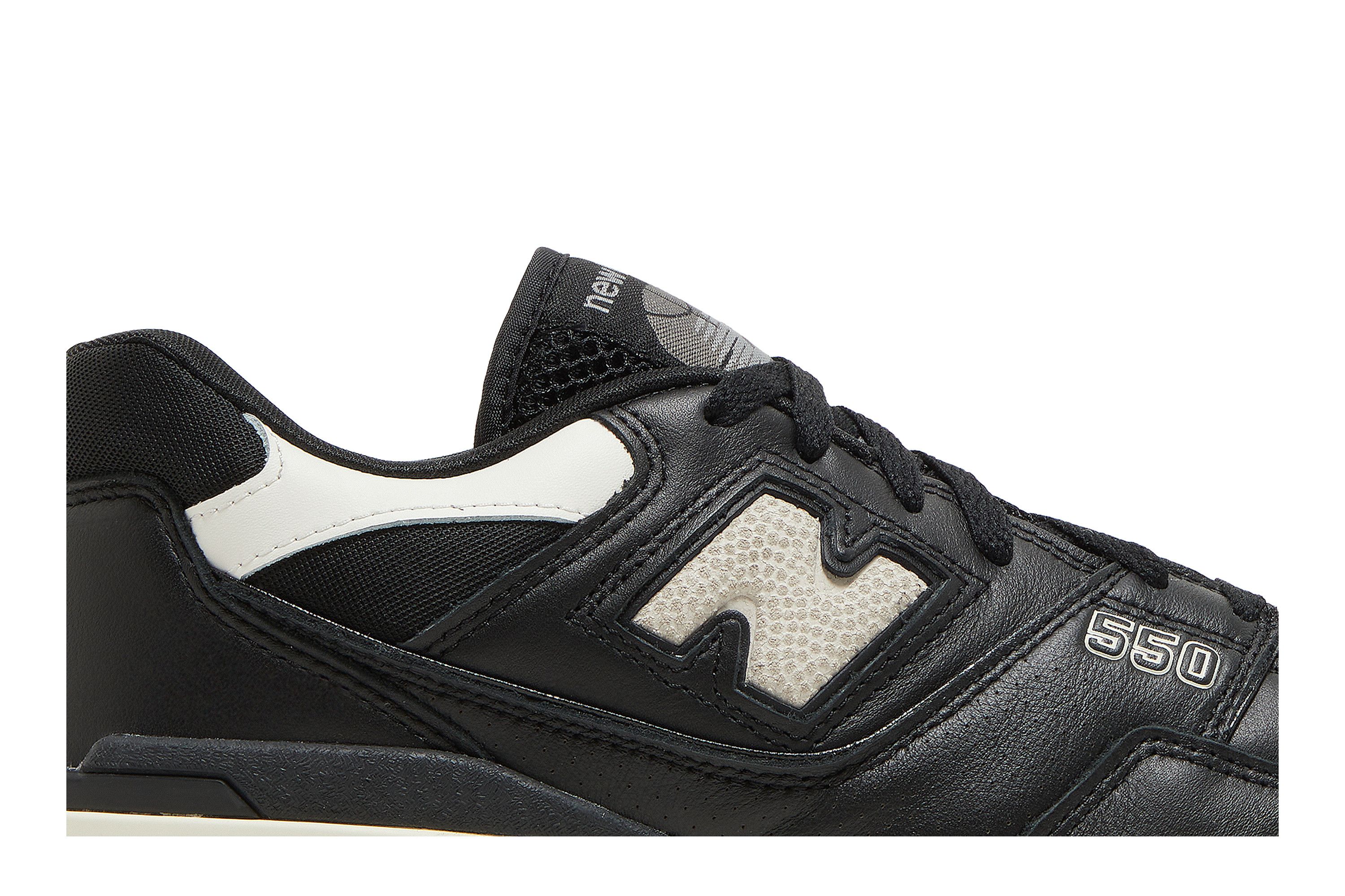 Lookbook New Balance BB550 ''Panda'' Baskets BB550LBW