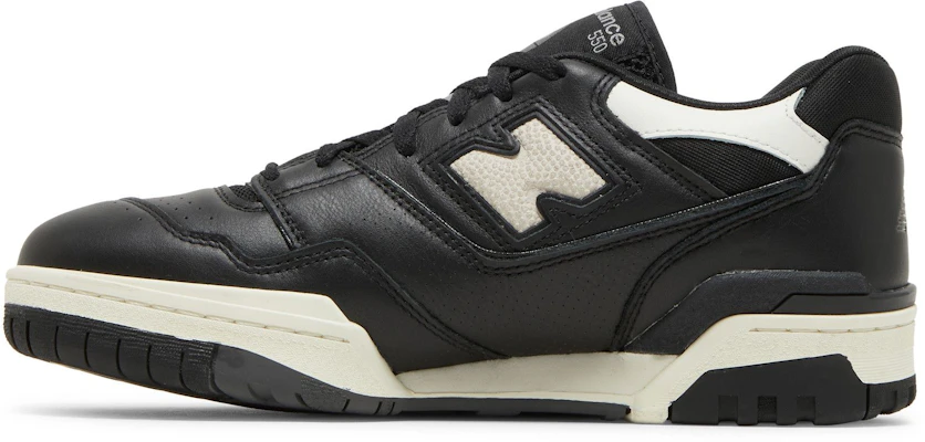 New Balance BB550 ''Panda'' Baskets BB550LBW Shop New Balance BB550 ''Panda'' Baskets BB550LBW