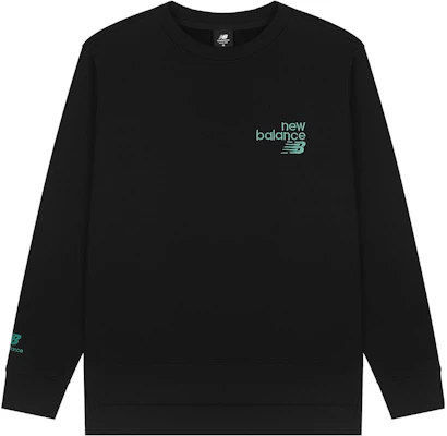 ニューバランス ブラック クルーネックスウェットシャツ 刺繍ロゴ入り AMT24372-BK Buy ニューバランス ブラック クルーネックスウェットシャツ 刺繍ロゴ入り AMT24372-BK
