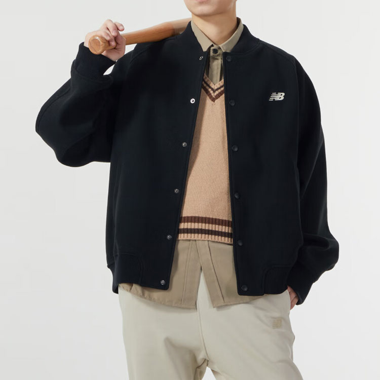 Details for New Balance 黑色字母按扣翻领舒适夹克 NME11051-BK