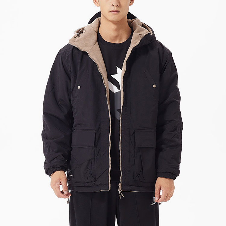 Purchase 新百伦黑色多口袋拉链连帽夹克带标志印花 AMJ23317-BK