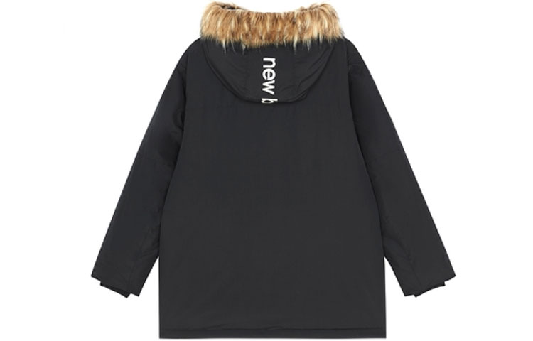 Lookbook New Balance Jaket Musim Sejuk Hitam dengan Bulu Trim Kalispan Angin dan Hangat. AMJ13329-BK