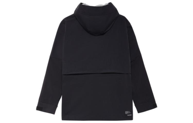 Lookbook New Balance 黑色戶外多功能2合1連帽外套 AMJ23315-BK