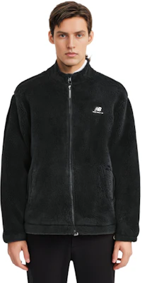 ニューバランス ブラック シェルパ フリース ジップアップ ジャケット ロゴデザイン MDD4N011-BK Sizing ニューバランス ブラック シェルパ フリース ジップアップ ジャケット ロゴデザイン MDD4N011-BK