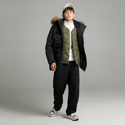 New Balance Black Unisex Mid-Length Hooded Down Jacket with Logo Embroidery. 5PC44603-BK Shop New Balance Black Unisex Mid-Length Hooded Down Jacket with Logo Embroidery. 5PC44603-BK