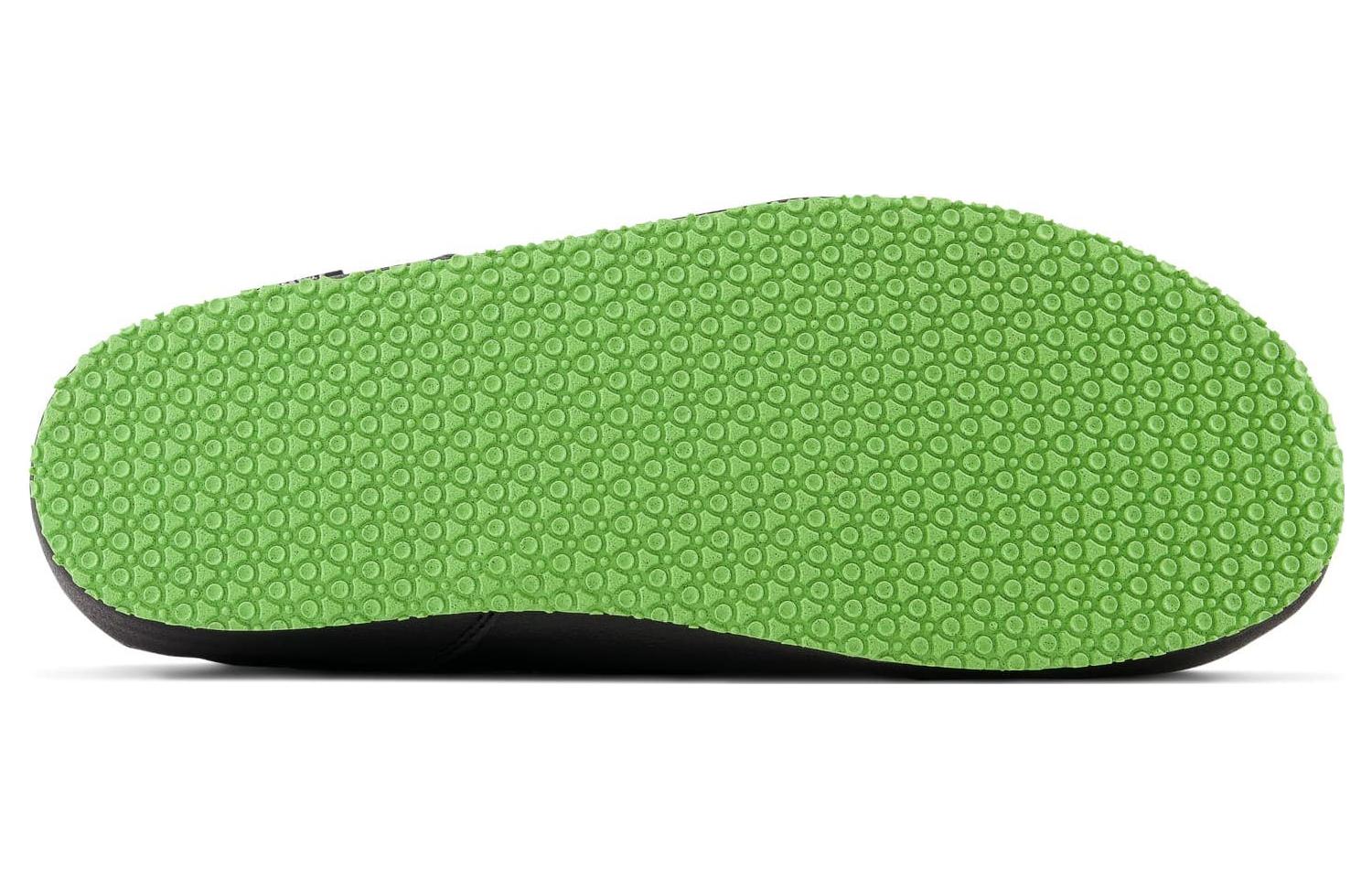 Shop Kasut New Balance Caravan Moc Mid-Cut V2 D2 'Hijau Hitam' SUFMOCD2