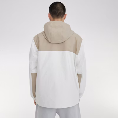 New Balance Jaket Knit Kasual Khaki dengan Logo Warna - Gaya Musim Gugur/Dingin AMJ33359-BNN 2