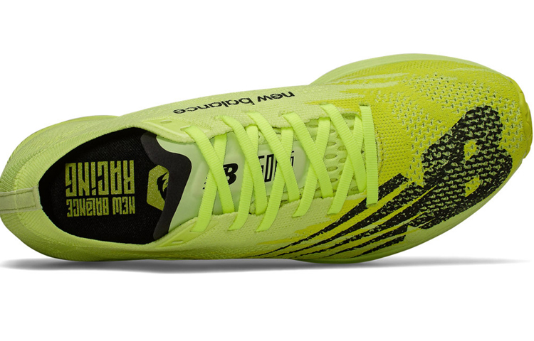 Lookbook New Balance City Pack Edición Especial Maratón 1500 V6 D-Wide Amarillo Brillante M1500YB6