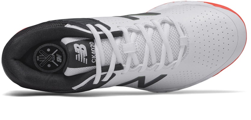 New Balance CK4020v4系列 黑白紅 D寬 Lookbook New Balance CK4020v4系列 黑白紅 D寬