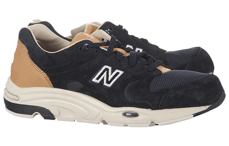 Order New Balance Cm1700By 'Beauty & Youth' Zapatillas edición especial. CM1700BY