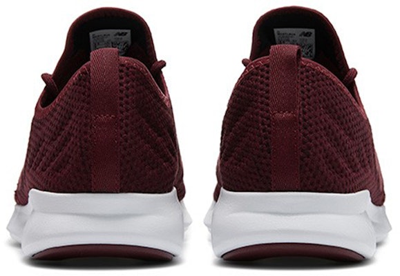 New Balance Serie Coast Castaño MCSTLRU4 Lookbook New Balance Serie Coast Castaño MCSTLRU4