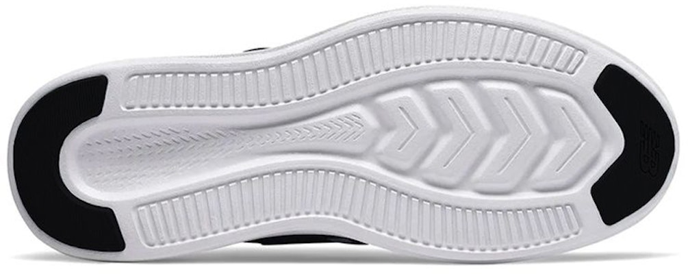 New Balance Coast v4 'Negro Blanco' MCSTLLBB4 Shop New Balance Coast v4 'Negro Blanco' MCSTLLBB4